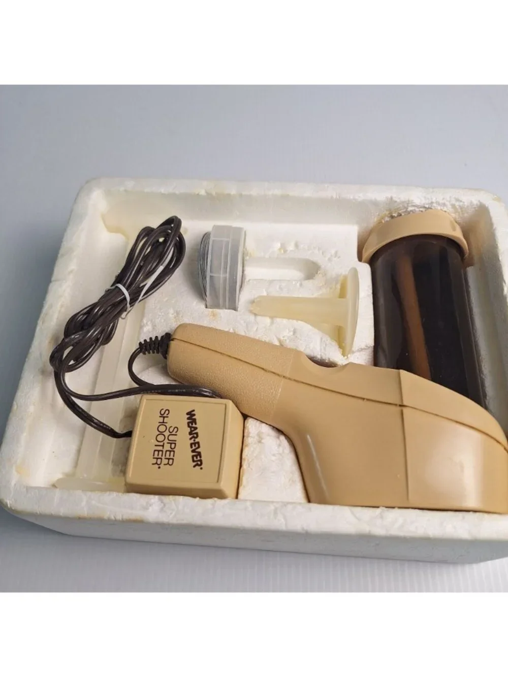 VINTAGE 1970'S WEAR-EVER SUPER SHOOTER ELECTRIC FOODGUN MODEL 70123 ORIGINAL BOX